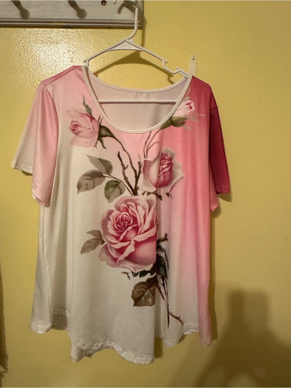 Pink Rose Print Scoop Neck Women’s Top